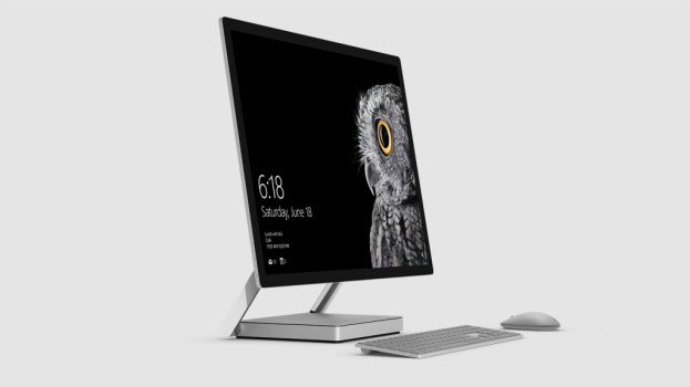 Microsoft "xem thường" Macbook Pro 2016 của Apple