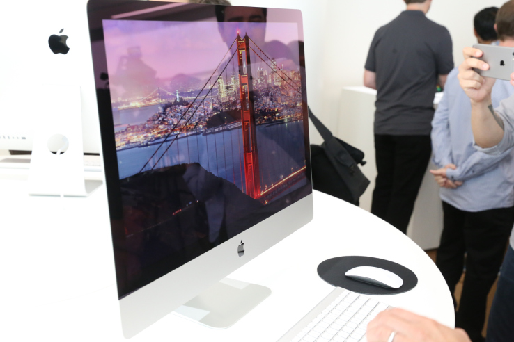 Định hướng của Apple trong việc sản xuất Macbook ?