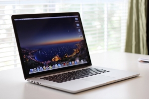 macbook pro 15 inch cũ 
