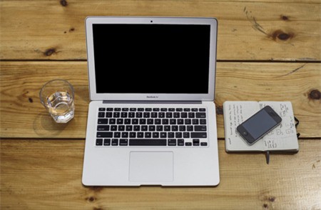 Tại sao bạn nên mua Macbook cũ chính hãng giá rẻ ngay lập tức ?