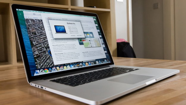 Macbook Pro Retina 15 inch cũ sẽ khá rắc rối