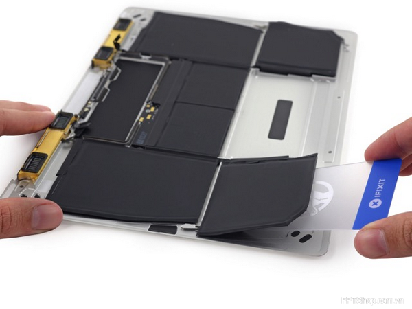 Macbook Pro cũ chính hãng