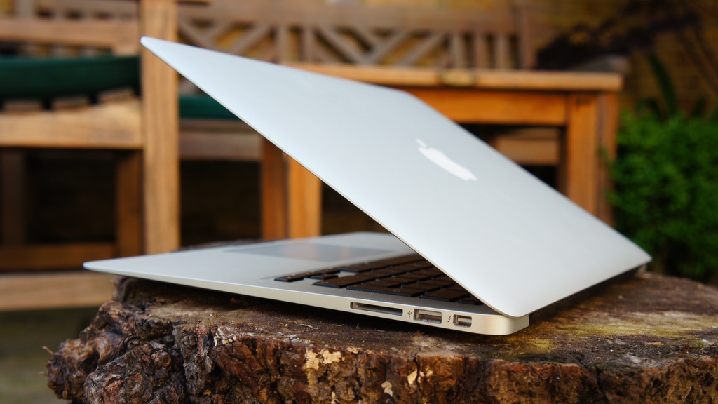 Macbook air 13 inch cũ