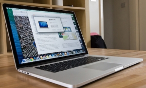 Macbook pro 15 inch cũ 