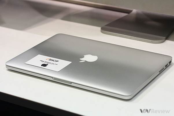 Macbook Retina 13 inch cũ