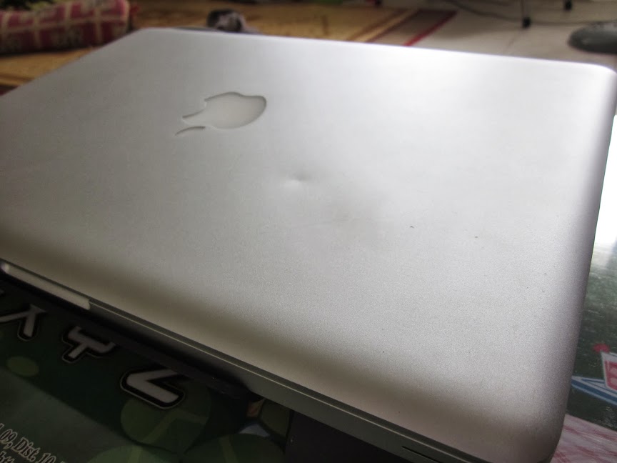mua máy Macbook Air cũ chính hãng