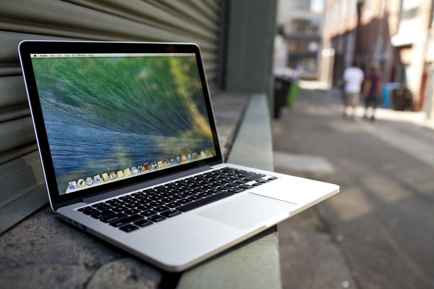 Macbook-13-retina-2013-cu 