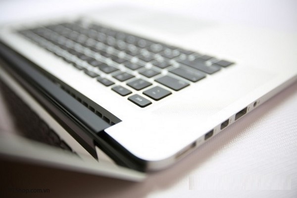 Macbook-Retina-cu-uy-tin