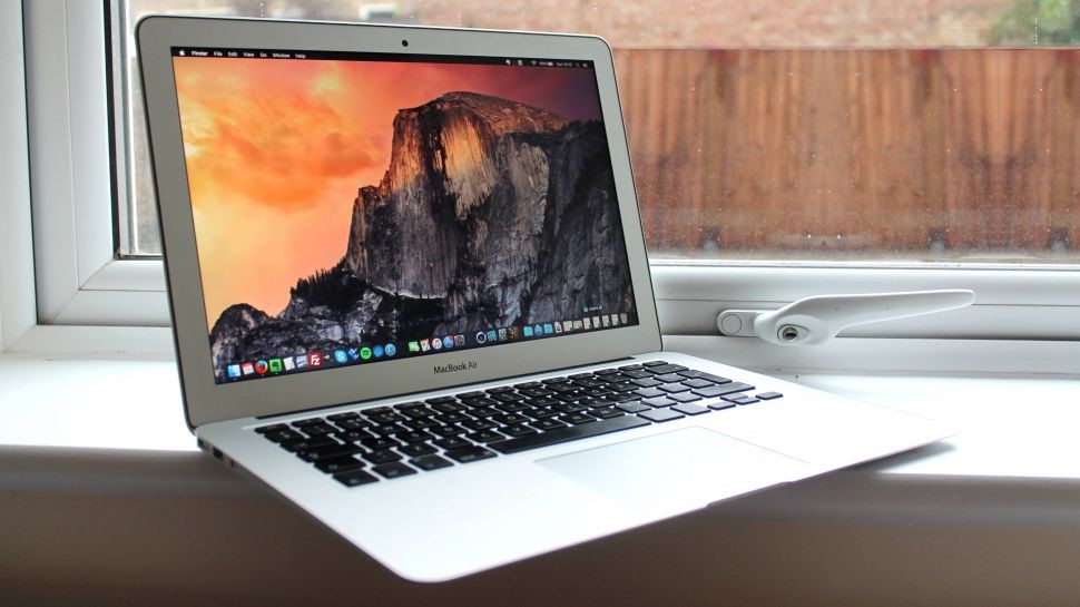 mua-Macbook-Air-cu-tai-ha-noi