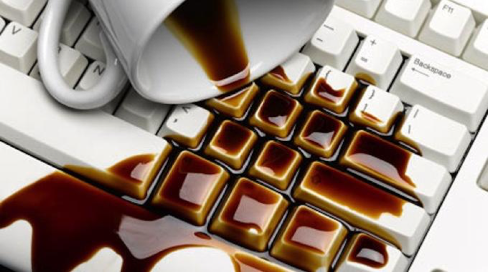 ban-Macbook-Air-cu-gia-re