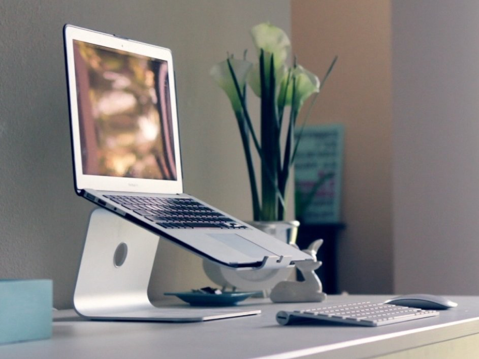 gia-macbook-cu