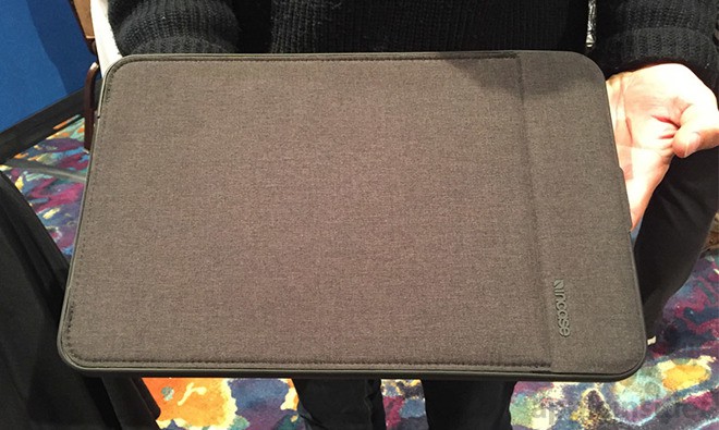 tui-chong-soc-vua-bao-ve-vua-sac-du-phong-cho-macbook-pro