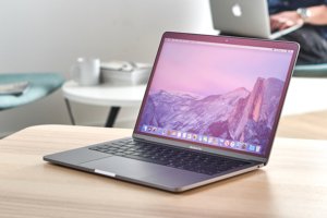 Cách đặt lại SMC và PRAM / NVRAM trên MacBook thiết bị