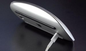 Thế hệ 2 với thiết kế cổng sạc mặt dưới sản phẩm