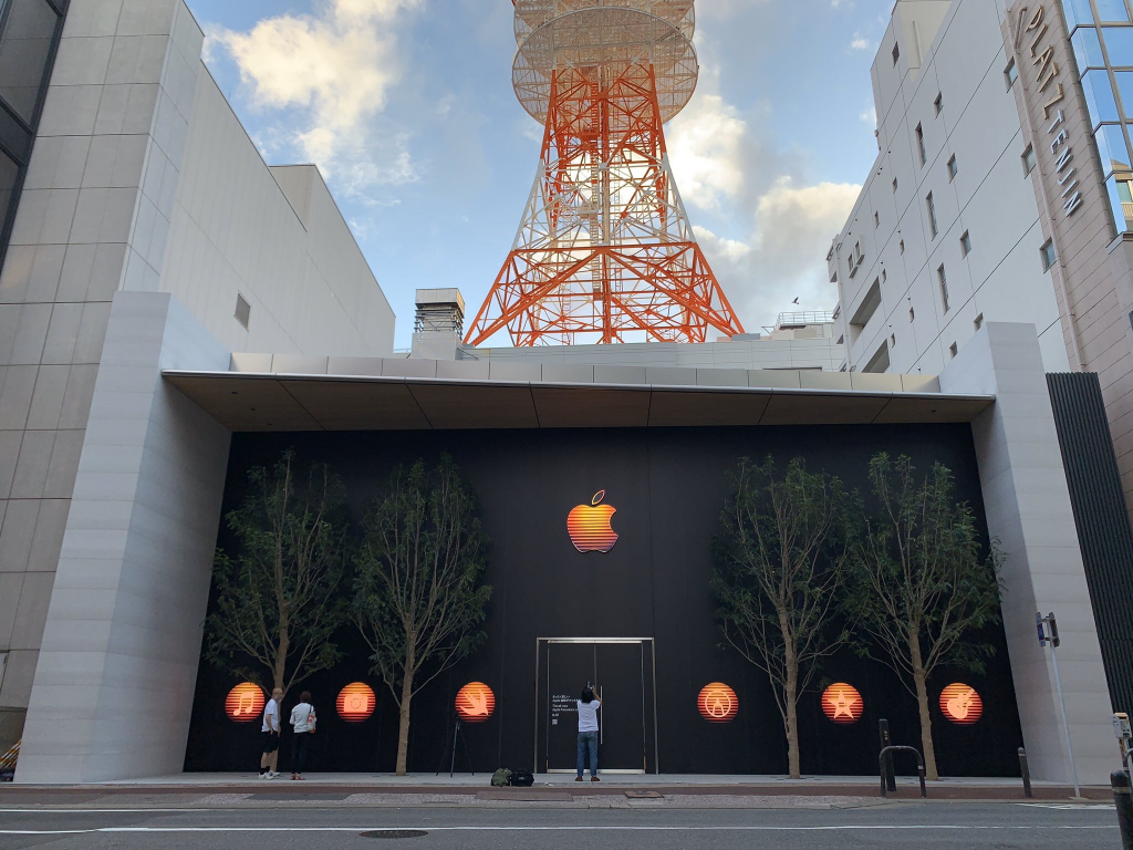 Vẻ ngoài độc đáo của Apple Store Fukouka