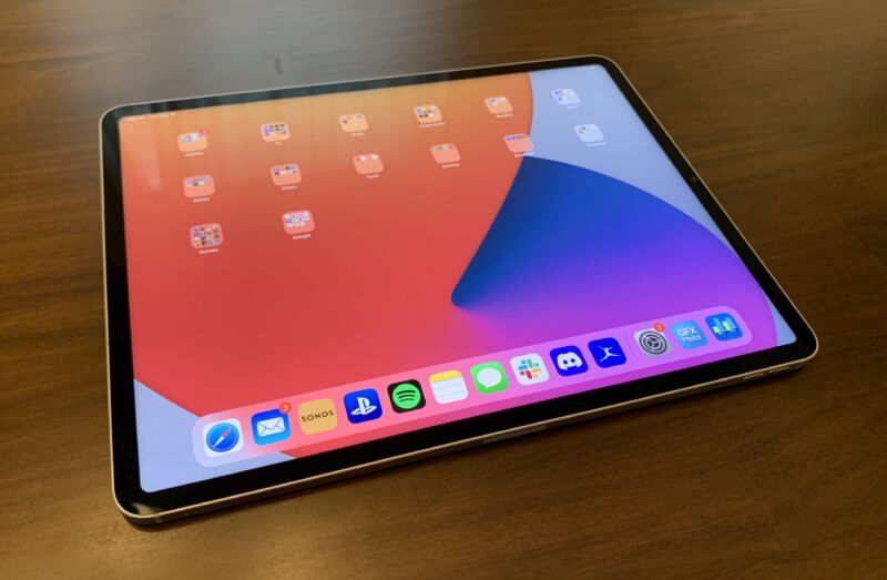 Ipad Pro 16 inch thì sao nhỉ