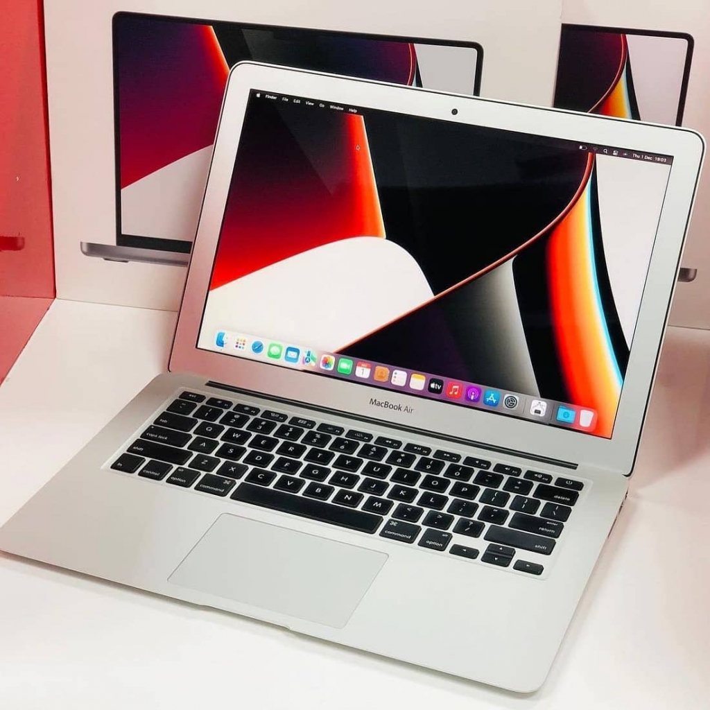 4. Giá bán Macbook Air 2017