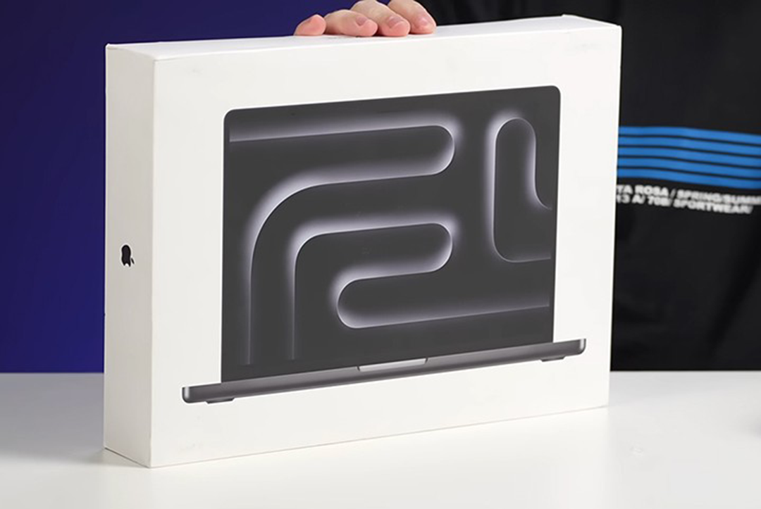 Giá MacBook Pro M4